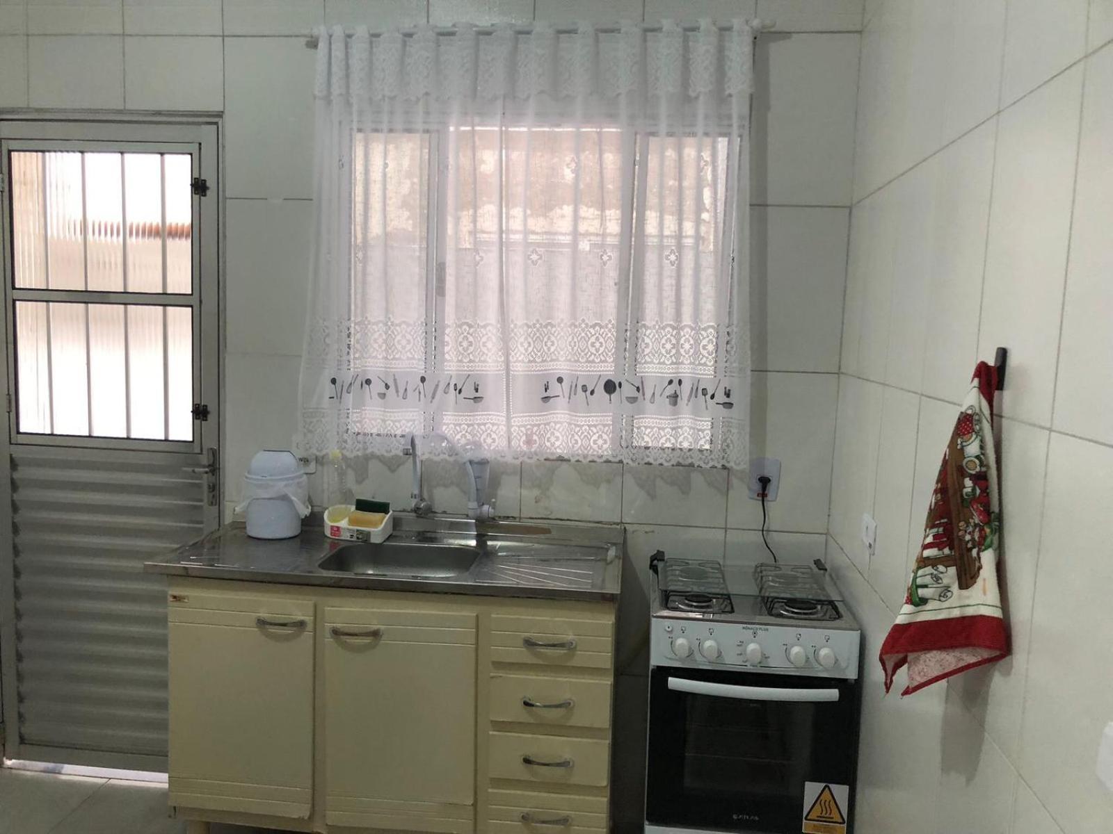 Kitnet Em Com Wi-fi * Praia Grande (Santos)